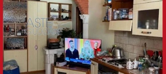 5 bedrooms Apartment in Rome, Italy No. 330879 7