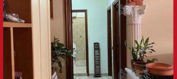 5 bedrooms Apartment in Rome, Italy No. 330879 8