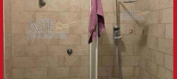 5 bedrooms Apartment in Rome, Italy No. 330879 32