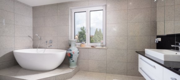 Здание с 18 комнатами в Кельхайм, Германия № 131959 20