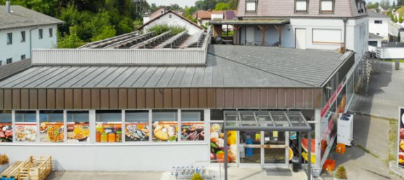 Здание с 18 комнатами в Кельхайм, Германия № 131959 4