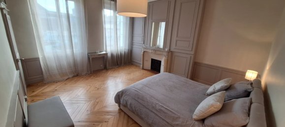 2 bedrooms House in Sens, France No. 271302 5