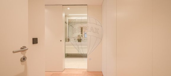 Квартира с 3 спальнями в Вила Нова ди Гая, Португалия № 110954 42