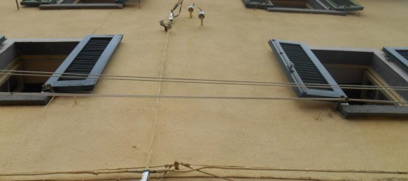 2 bedrooms House in Pescia, Italy No. 154 5