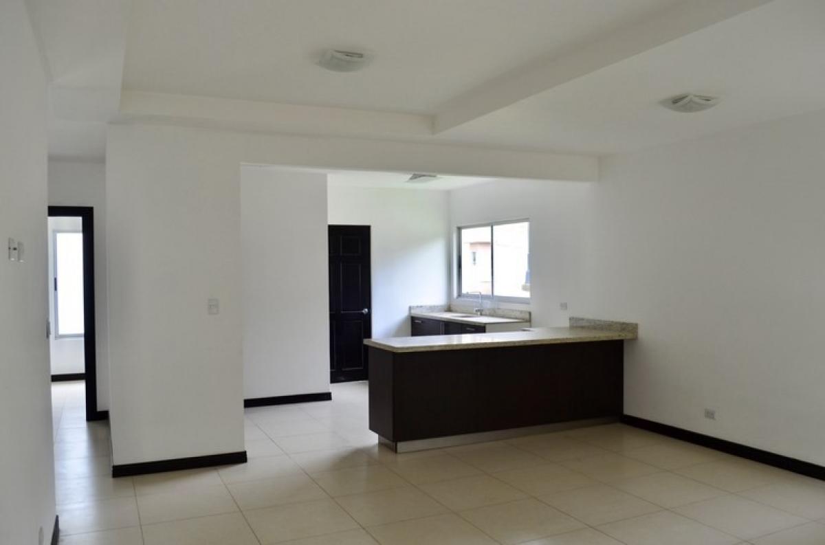 3 bedrooms House in Alajuela, Costa Rica No. 1006