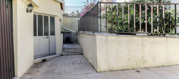 4 bedrooms House in Lisbon, Portugal No. 166173 6