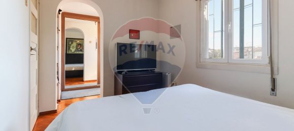 4 bedrooms House in Lisbon, Portugal No. 166173 17