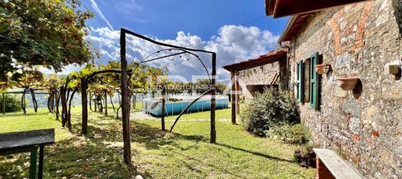 7-salle Terrain à Barga, Italy No. 24458 15