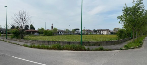 2450m² Land in Ghisalba, Italy No. 252952 3