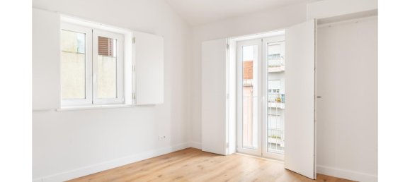 3 bedrooms Duplex in Lisbon, Portugal No. 97801 15