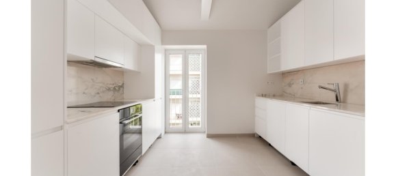 3 bedrooms Duplex in Lisbon, Portugal No. 97801 19