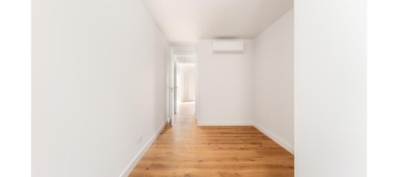 3 bedrooms Duplex in Lisbon, Portugal No. 97801 20