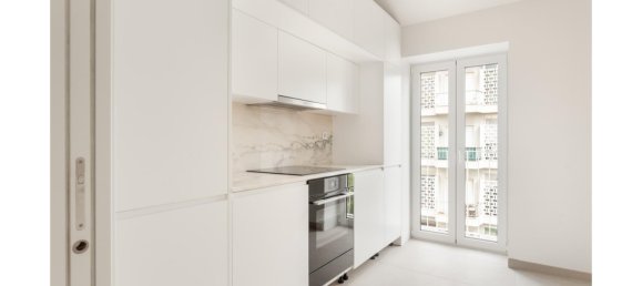 3 bedrooms Duplex in Lisbon, Portugal No. 97801 17