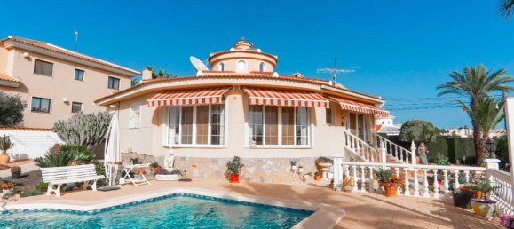 5 bedrooms Villa in Ciudad Quesada, Spain No. 176594 3