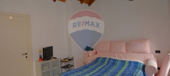 Квартира с 2 спальнями в Савона, Италия № 58074 10