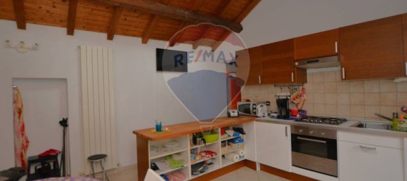 Квартира с 2 спальнями в Савона, Италия № 58074 8