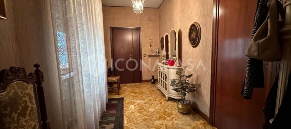 4 rooms Apartment in Andria, Italy No. 157510 2