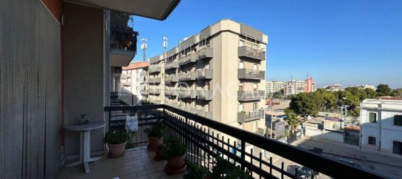 4 rooms Apartment in Andria, Italy No. 157510 6