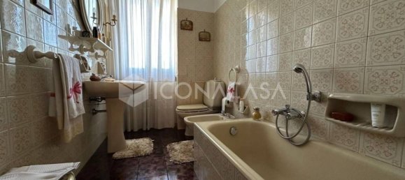 4 rooms Apartment in Andria, Italy No. 157510 12