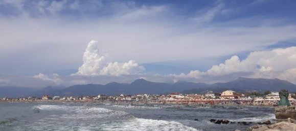 3 bedrooms Apartment in Viareggio, Italy No. 42915 4