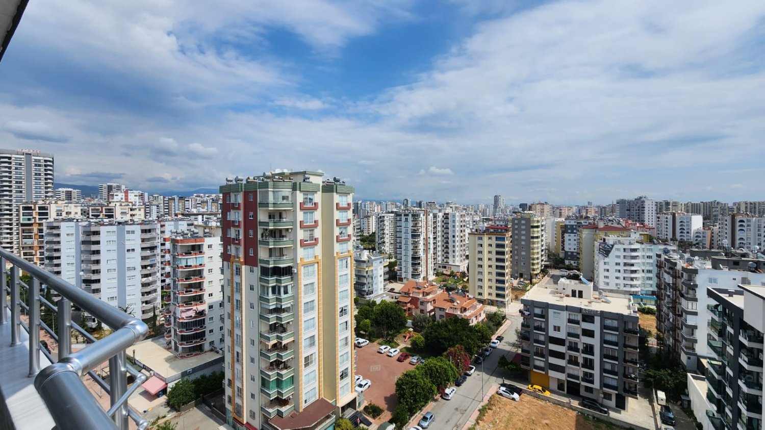 Apartment 4+1 in Mersin, Turkey No. 22614