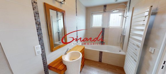 4 Schlafzimmer Haus in Illzach, France, Nr. 221042 11