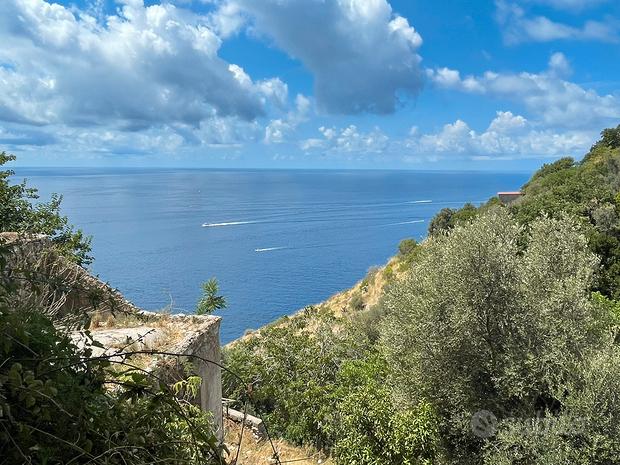 700m² Land in Furore, Italy No. 296172