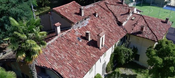 5 bedrooms House in Montano Lucino, Italy No. 362319 4