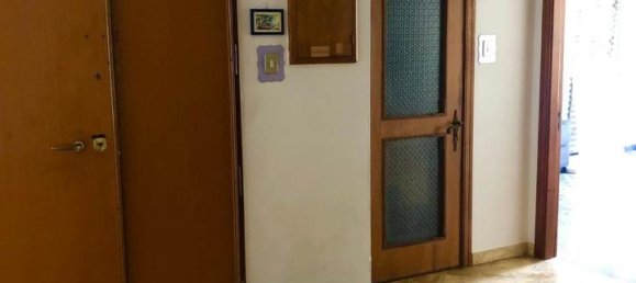 5-salle Appartement à Salerno, Italy No. 32490 6