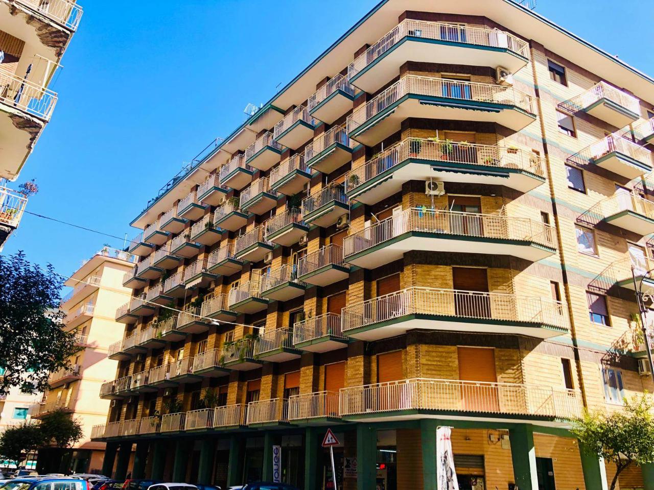 5-salle Appartement à Salerno, Italy No. 32490