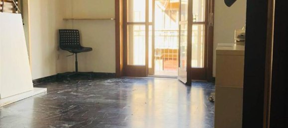 5-salle Appartement à Salerno, Italy No. 32490 9