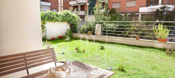 2 rooms Apartment in Rome, Italy No. 189518 4