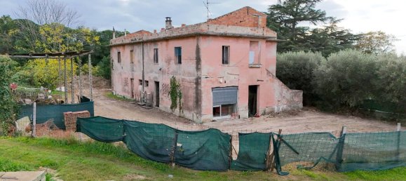 10 rooms House in San Benedetto del Tronto, Italy No. 112190 11