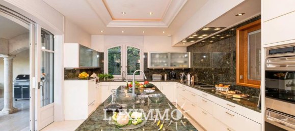 6 bedrooms Castles in Antibes, France No. 353184 6