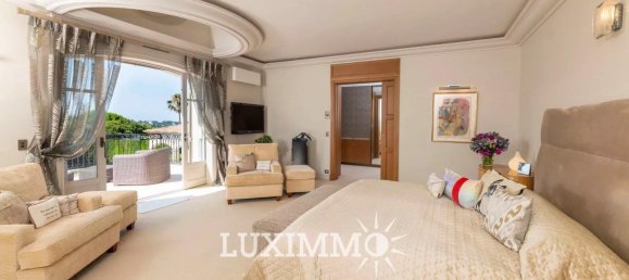 6 bedrooms Castles in Antibes, France No. 353184 7