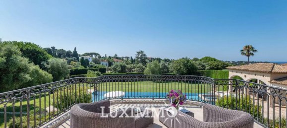 6 bedrooms Castles in Antibes, France No. 353184 2