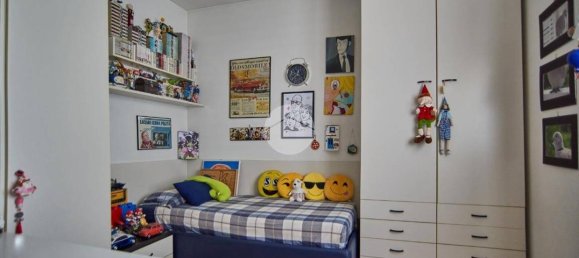 2 bedrooms Apartment in Milan, Italy No. 327535 26