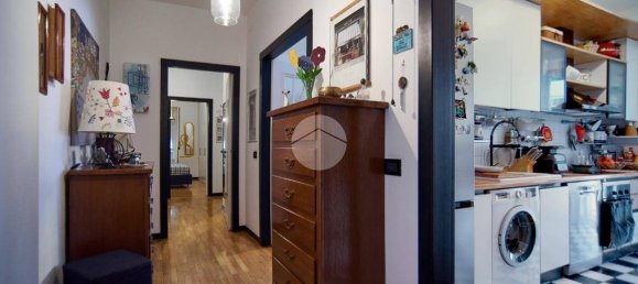 2 bedrooms Apartment in Milan, Italy No. 327535 2