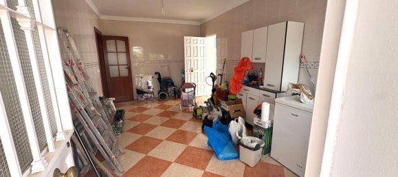 3 bedrooms House in Alhaurin de la Torre, Spain No. 147555 10