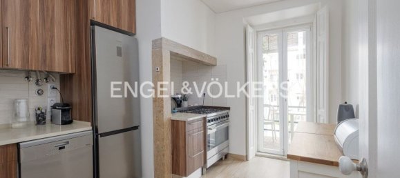 4 bedrooms Apartment in Lisbon, Portugal No. 96041 28
