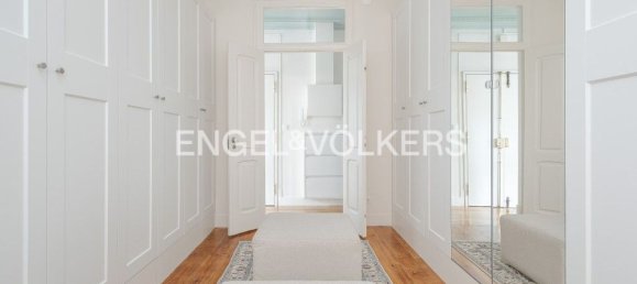 4 bedrooms Apartment in Lisbon, Portugal No. 96041 16