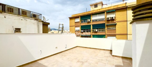 6 bedrooms Building in Malaga, Spain No. 180555 22