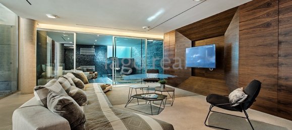 4 bedrooms Villa in Quarteira, Portugal No. 121980 18