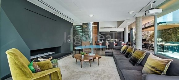 4 bedrooms Villa in Quarteira, Portugal No. 121980 9