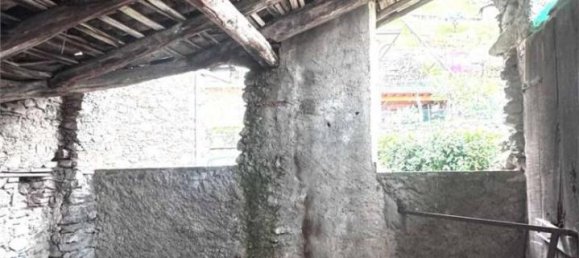 3-Zimmer Haus in Caslino d'Erba, Italy, Nr. 132896 8