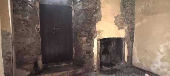 3-Zimmer Haus in Caslino d'Erba, Italy, Nr. 132896 4