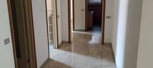 Apartamento de 3 dormitorios en Varese, Italy No. 261811 6