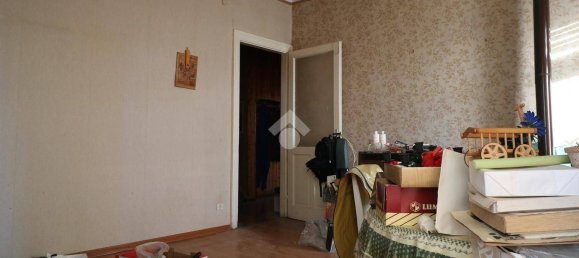 3 bedrooms Apartment in Trieste, Italy No. 18649 8