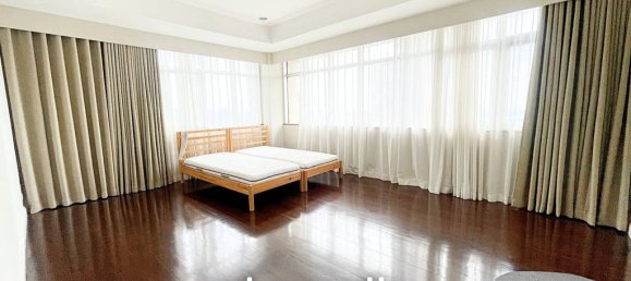 4 bedrooms Penthouse in Bangkok, Thailand No. 24277 9