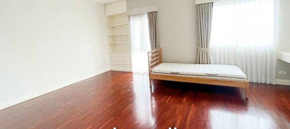4 bedrooms Penthouse in Bangkok, Thailand No. 24277 10